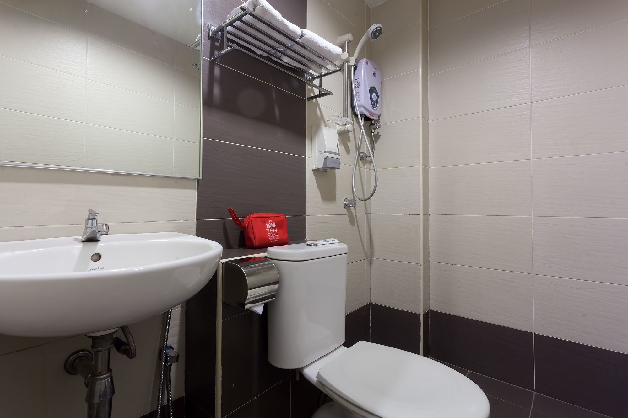 Zen Rooms Opposite Ymca كوالالمبور المظهر الخارجي الصورة