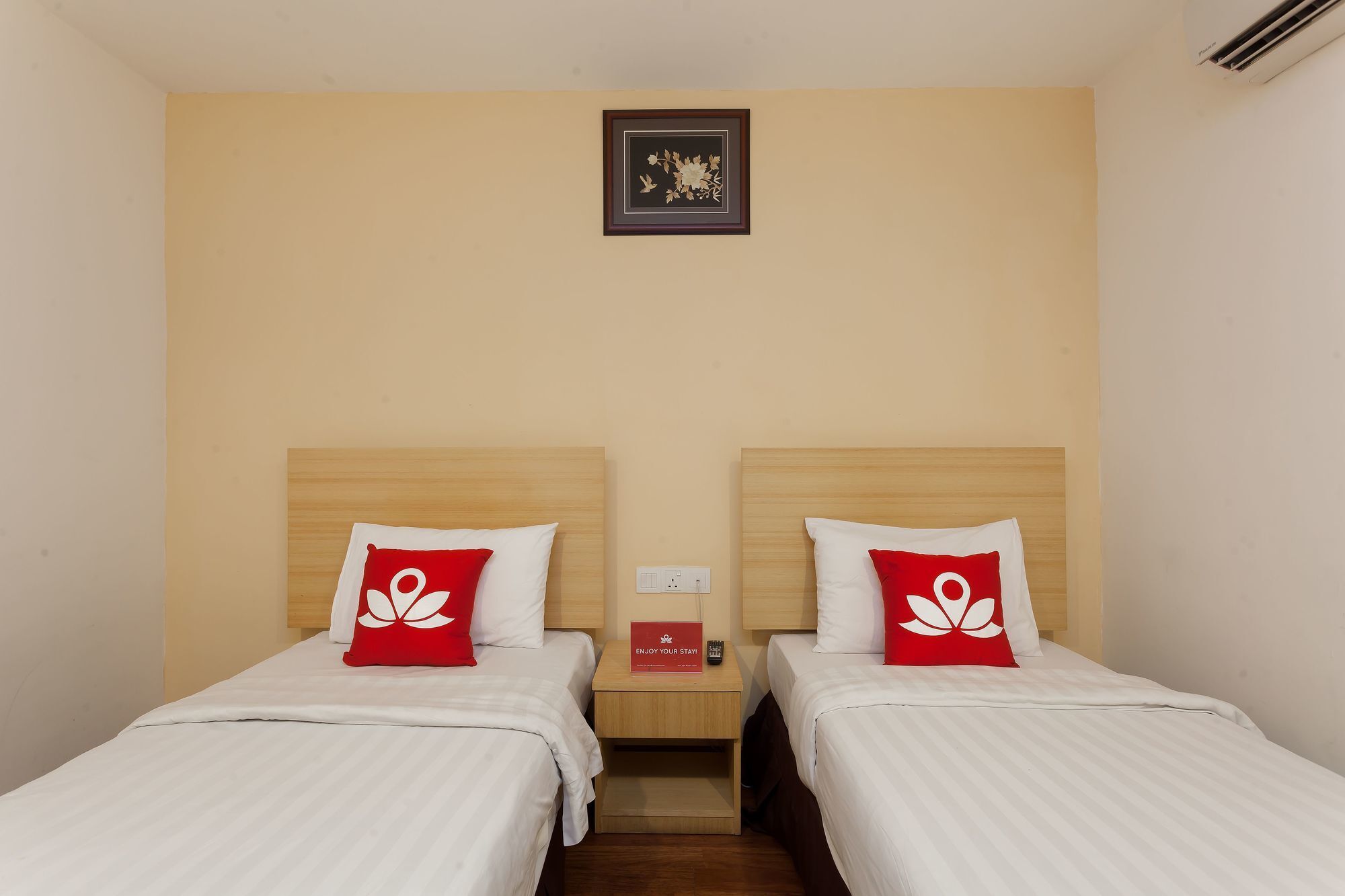 Zen Rooms Opposite Ymca كوالالمبور المظهر الخارجي الصورة