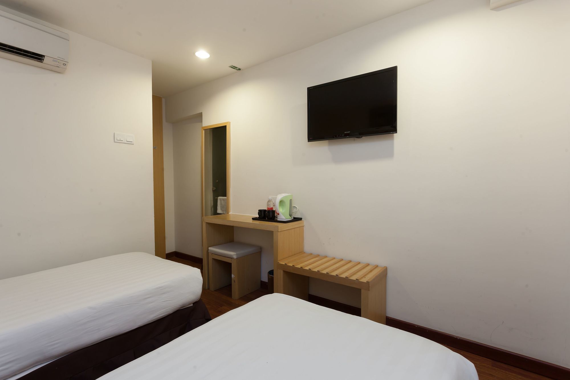 Zen Rooms Opposite Ymca كوالالمبور المظهر الخارجي الصورة